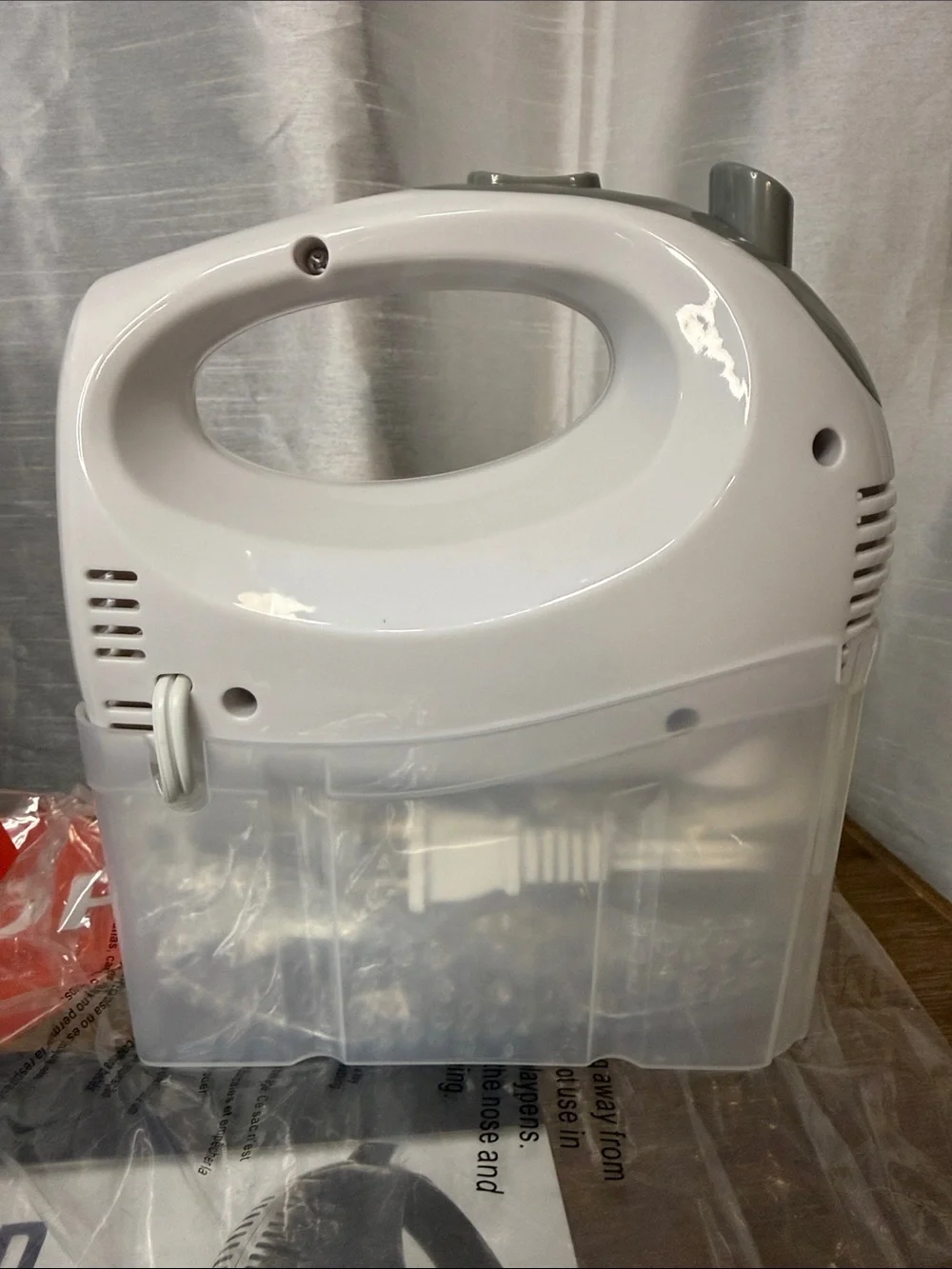 Ovente 5 Speed Hand Mixer Snap On Storage Case HM151 Series White New Open Box